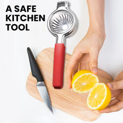 Effortless Citrus Juicing with Chef's Star Stainless Steel Lemon Squeezer - Rust-Proof Manual Citrus Juicer for Lemons, Limes, and Small Oranges, Small