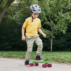 Premium 22-Inch High Bounce Skateboard - Ultimate Retro Mini Cruiser for Kids of All Ages, with ABEC 7 Bearings and PU Wheels